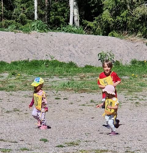 Lasten juoksukilpailu